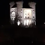 דירה Mansarda Le Chateau *