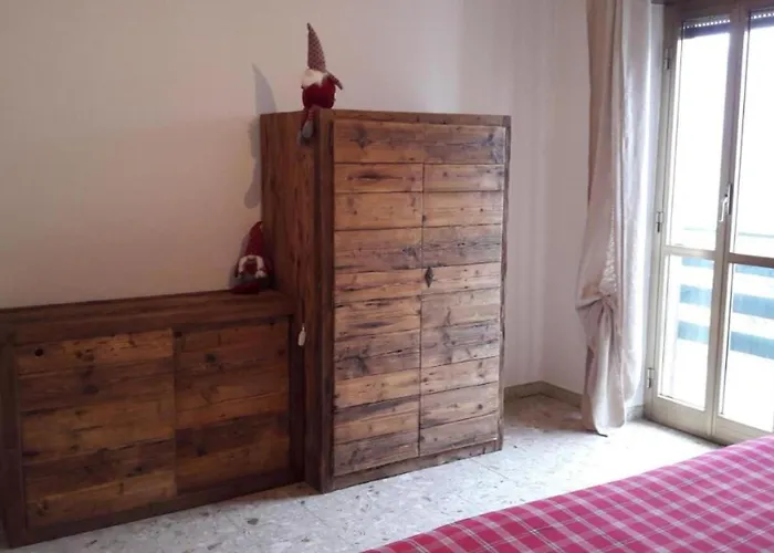 公寓 Mansarda Le Chateau